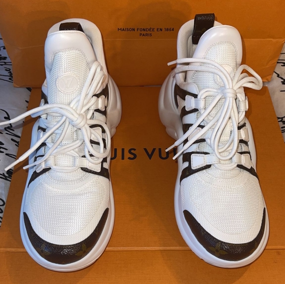 SOLD!!!!          LV Louis Vuitton ArchLight Sneakers